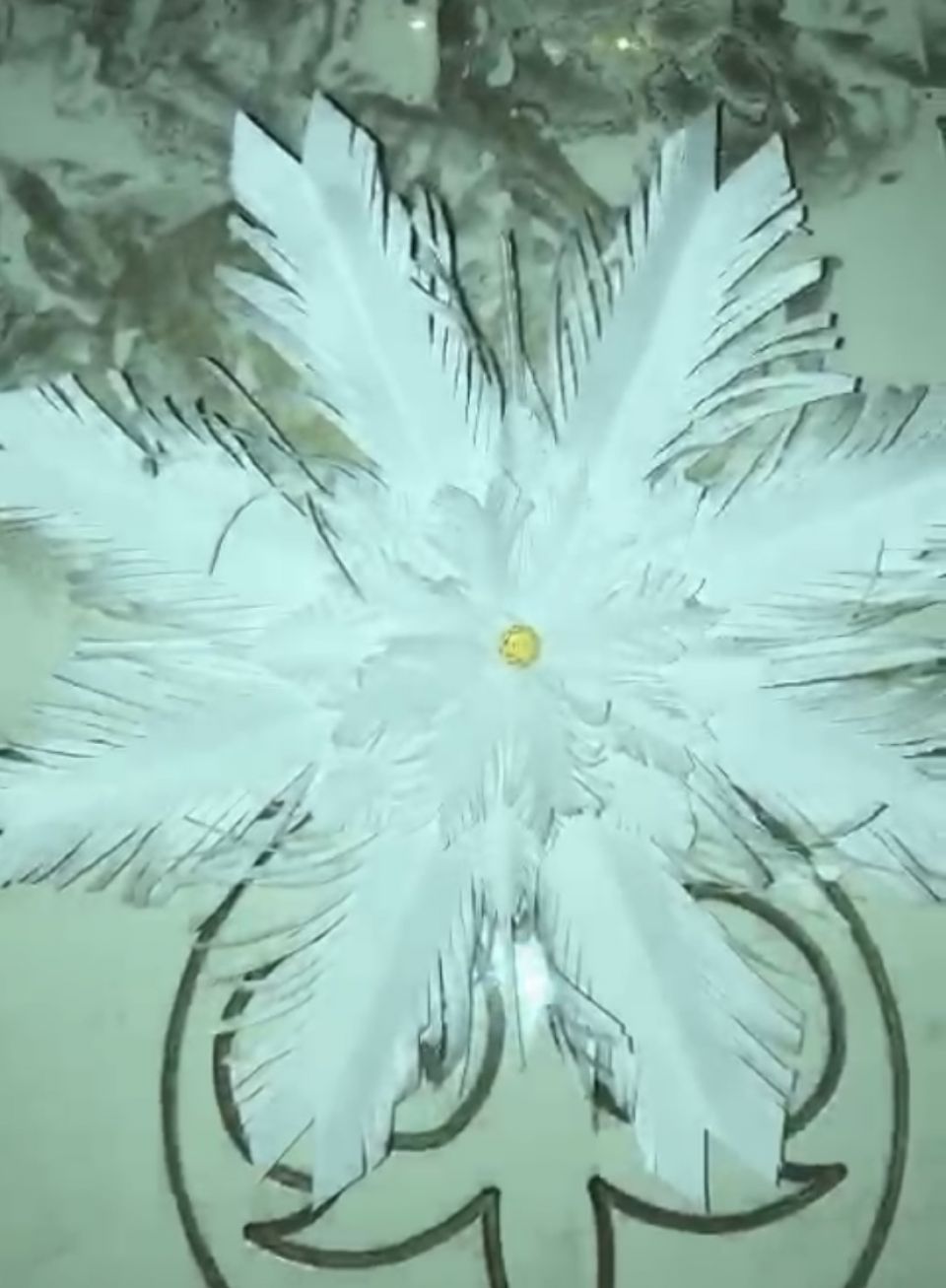 Чудесная снежинка