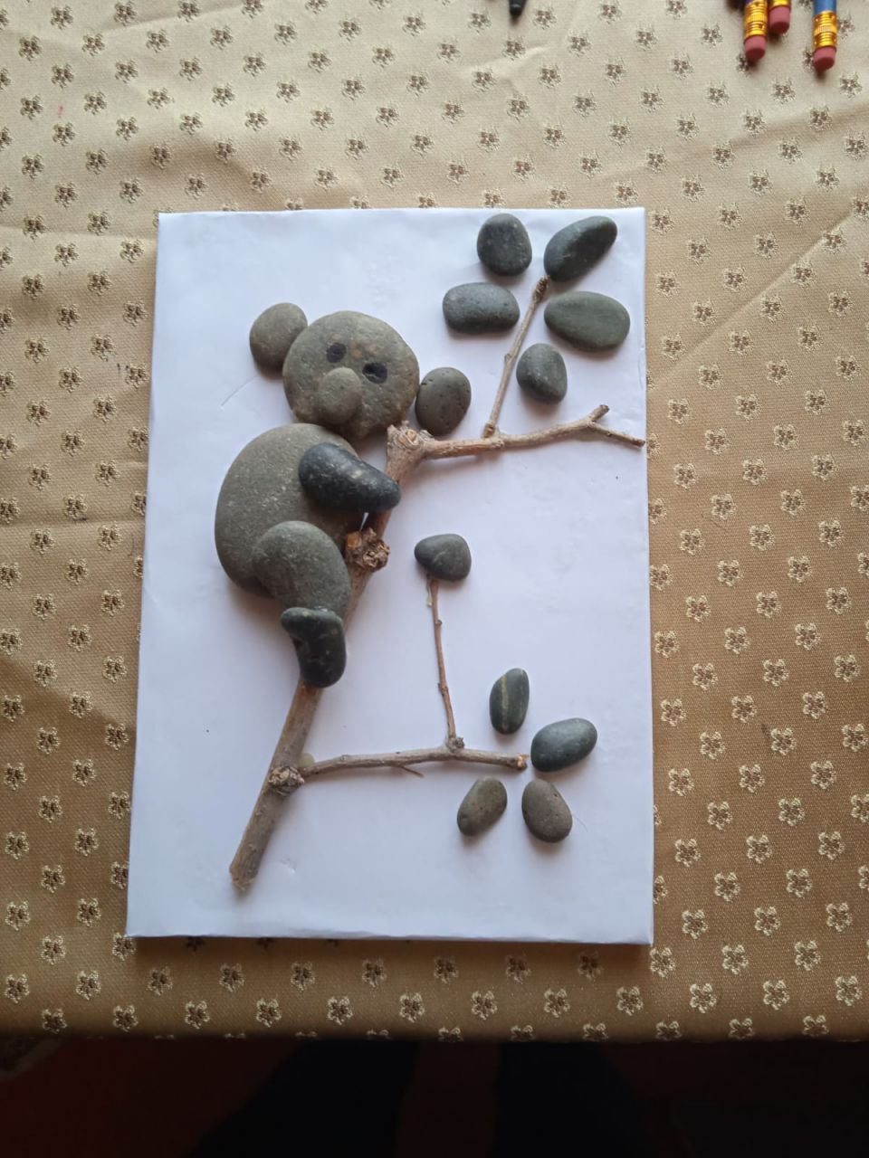 Поделка из камней