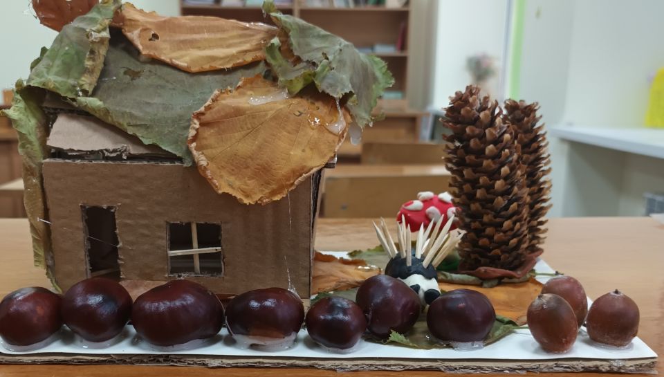 "Домик в лесу"