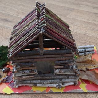 Хижина в лесу