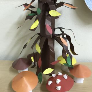 Грибы в лесу