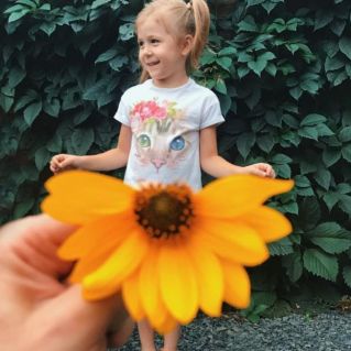 "Я ваш цветочек"