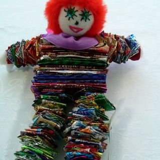 Поделка из фантиков "Клоун"