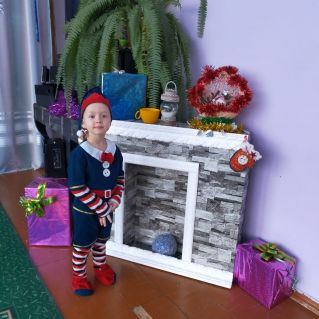 Гномик, помощник Деда Мороза