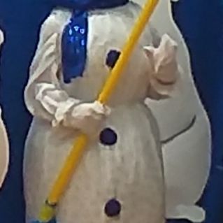 Веселый снеговичок