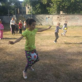 "У нас здоровы и тело, и дух, потому что СПОРТ - наш лучший друг!