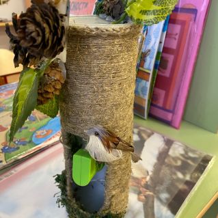 "Кормушка для птички"