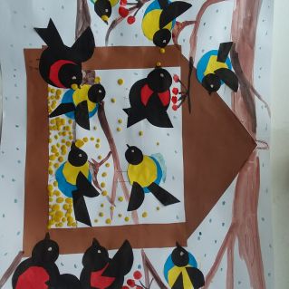 "Птички у кормушки"