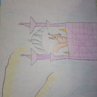 Белочка во дворце.