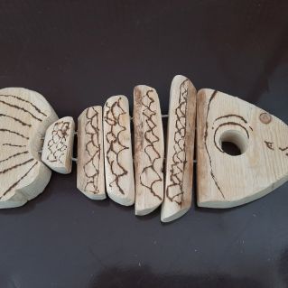 Поделка из дерева