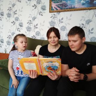 Уроки материнского чтения