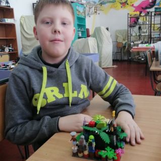 Крепость в джунглях