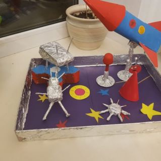 Декоративно-прикладное творчество "Космонавтика Будущего"