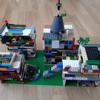 "Заброшенный город"