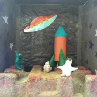 "Инопланетяне на луне"