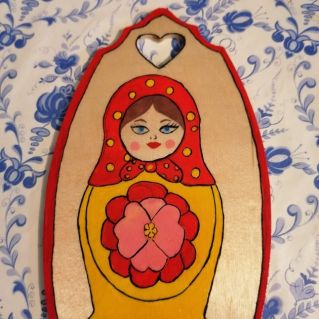 Дощечка Матрешка росписная