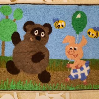 Винни Пухи и Пятачок идут в гости