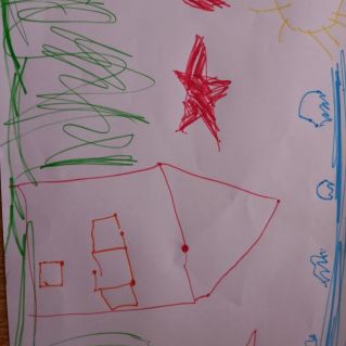 солнце освещает наш дом