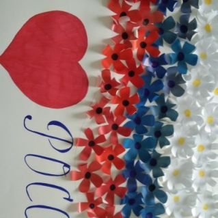 "Мы любим Россию"