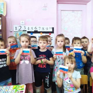 Российский триколор. Пластилинография