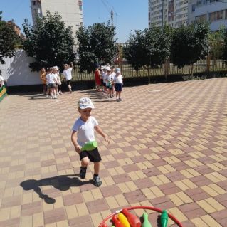 Спорт-наша жизнь.