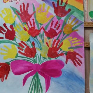 Букет ладошками