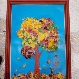 Нарядное дерево