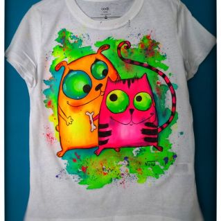 Рисунок на футболке "Весёлые коты"