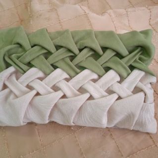 Диванная подушка "Оригинальная"