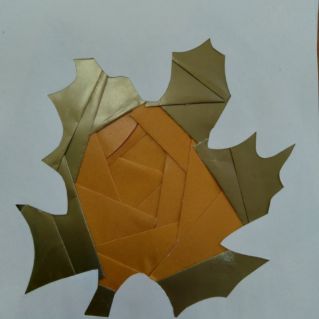 "Золотой кленовый листик"