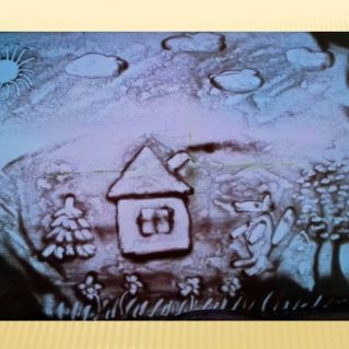 Рисование на песочном столе . Иллюстрация к сказке "Заюшкина избушка"