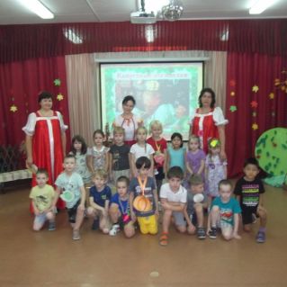 Фольклорный осенний праздник  «Капустные посиделки»