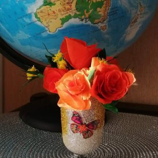 Моя мама самая красивая!