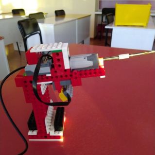 Электрическая дрель (лего конструктор We Do)