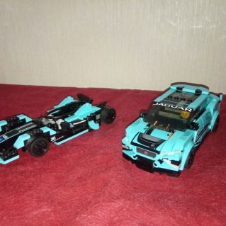 Гоночная машина