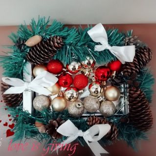 Праздничная коробочка