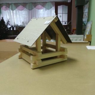 Кормушка для птиц