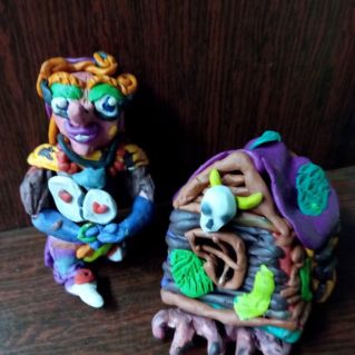 "Бабушка-Яга  у избушки"