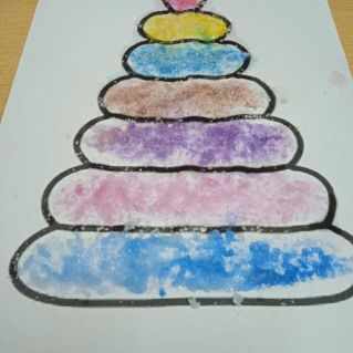 Нетрадиционная техника рисования солью и гуашью "Пирамидка"