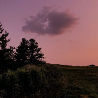 Розовый закат  в деревне