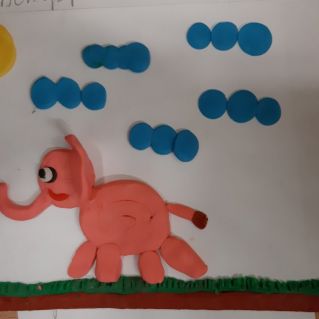 Розовый слон