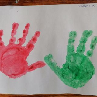 Разноцветные ладошки
