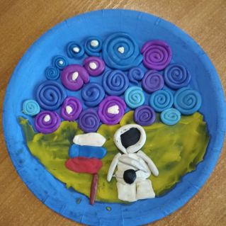 "Мы - дети космоса"