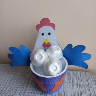 Курочка несушка