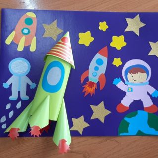 "Мы в космосе"