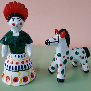 "Барышня и лошадка"