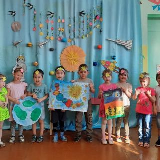 Коллективная работа  "Космические фантазии"