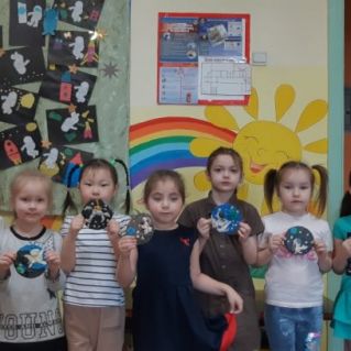 В космическом пространстве