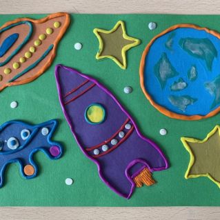 Панно в технике пластилинографии  «Звёздное пространство»