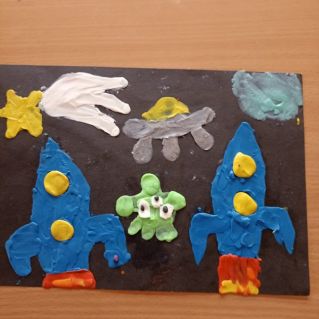 "Вперёд, к звездам"